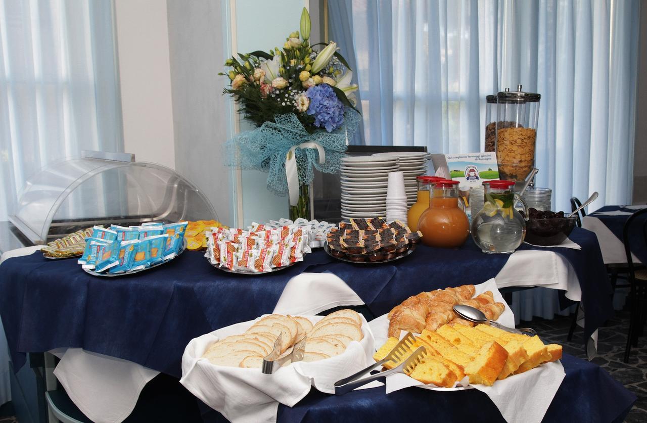 Hotel Santa Maria Cervia Bagian luar foto